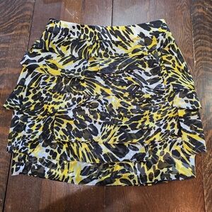 Cache black yellow white‎ animal print ruffled mini skirt size 4
